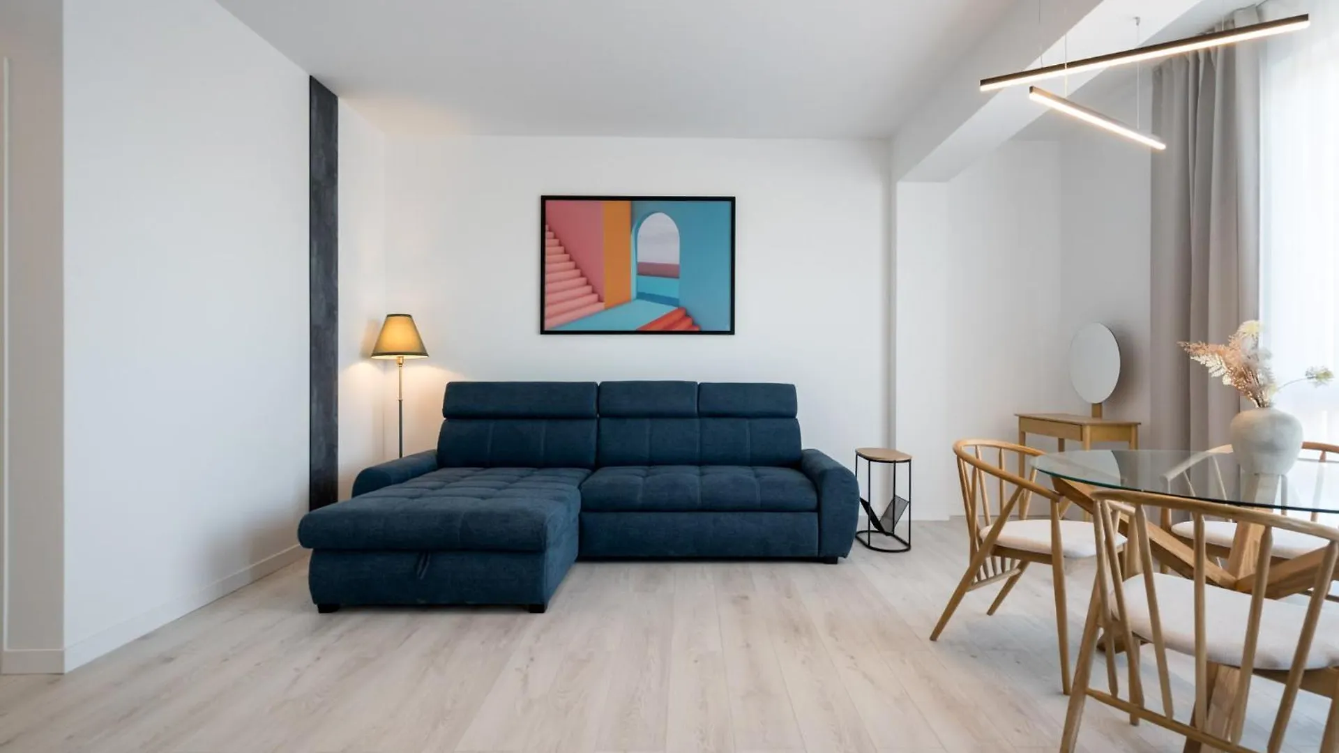 Aeroprime - Loft Apartment Tunari