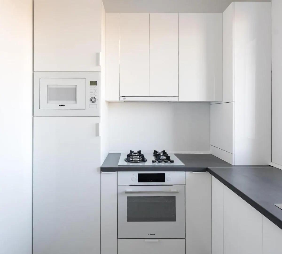 Aeroprime - Loft Apartment Tunari