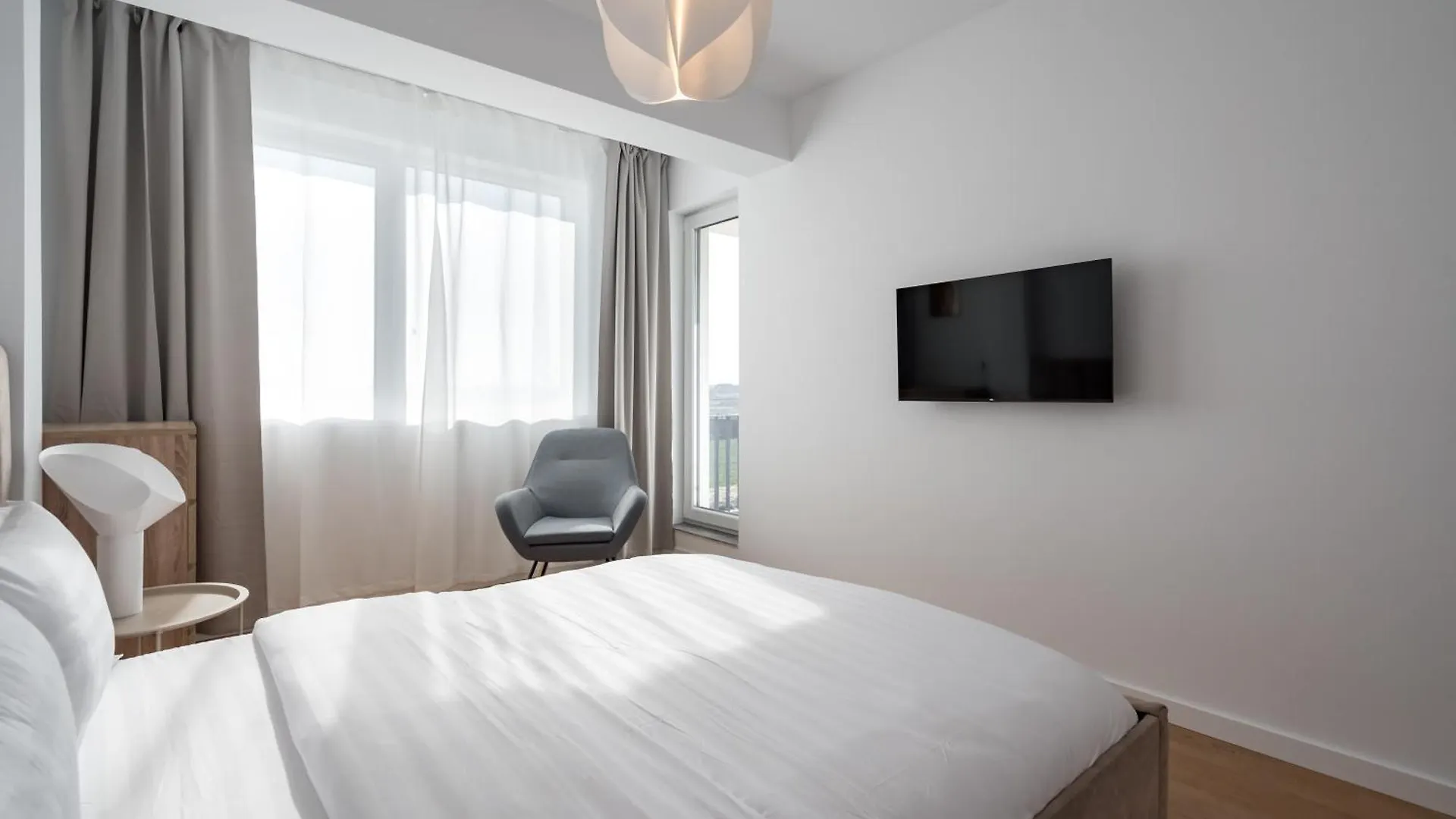 Aeroprime - Loft Apartment Tunari  Romania