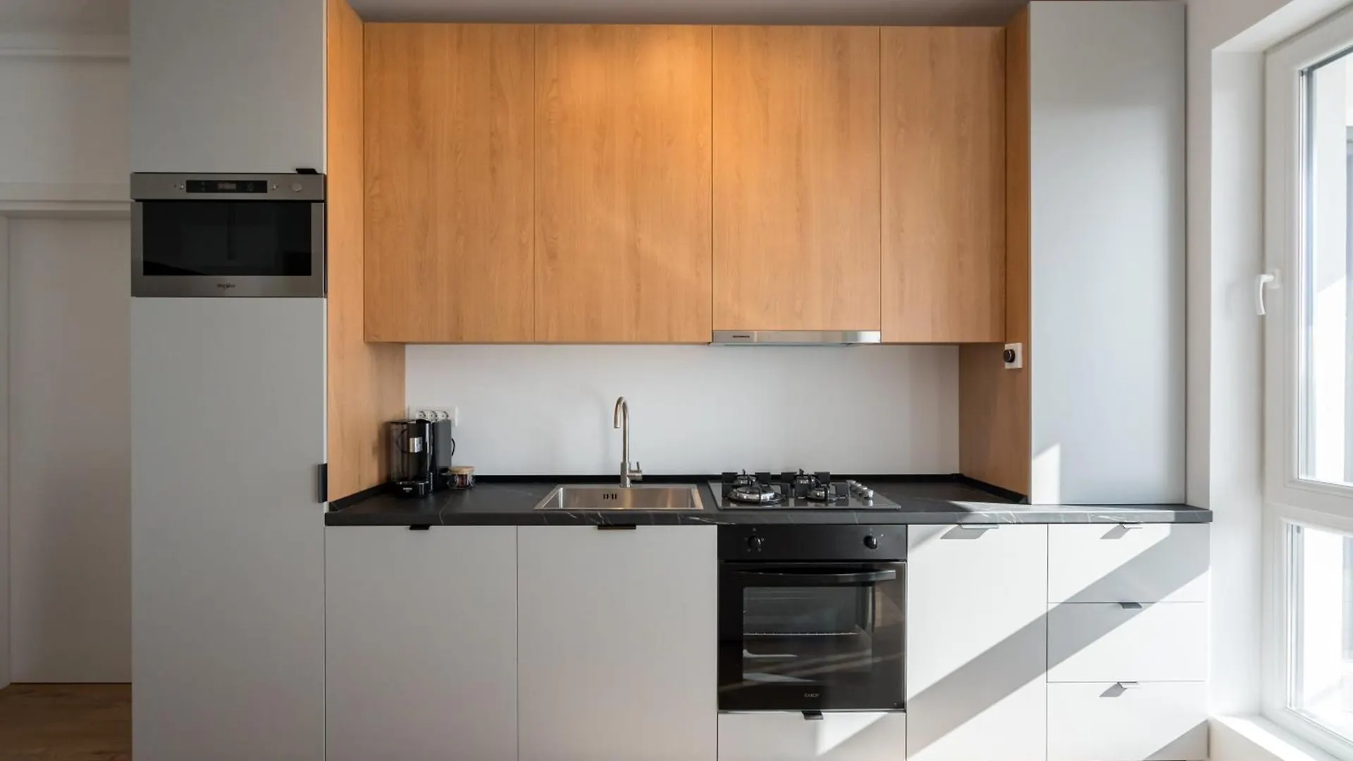 Aeroprime - Loft Apartment Tunari  Romania